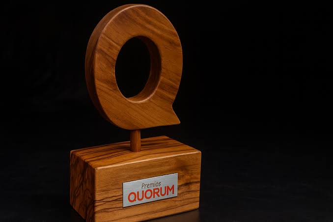 docentes de doinGlobal reconocidos en premios quorum